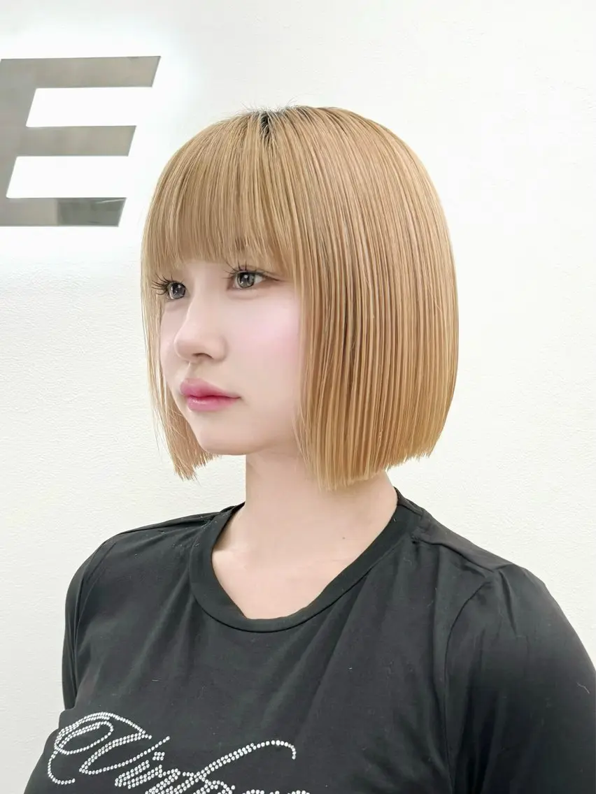 ショート カラー ヘアアレンジ カット ヘアカラー トリートメント ヘッドスパ ヘアセット 縮毛矯正🤍 ボブ/ HIKARIのヘアスタイル
