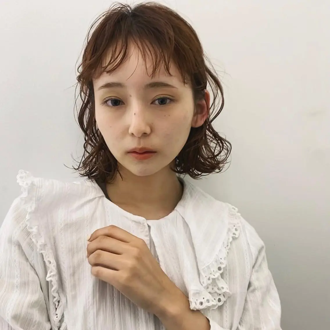 ミディアム カラー パーマ ミディアムパーマ ケアカラー 大石 沙季のヘアスタイル