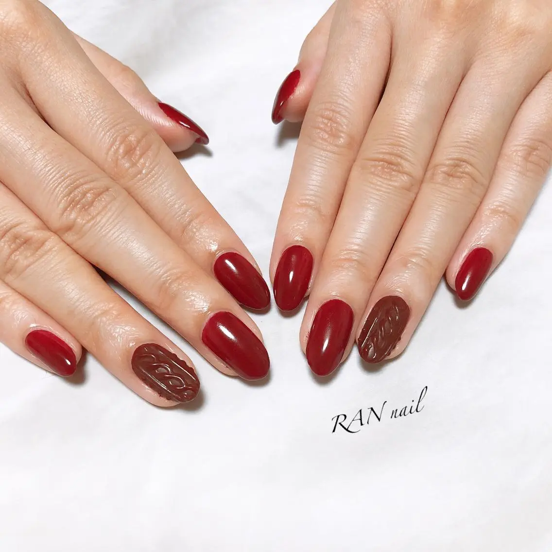 ネイル ボルドー マットネイル オフィスネイル ワンカラーネイル 赤色 ハンドネイル フットネイル RAN nailのネイルデザイン