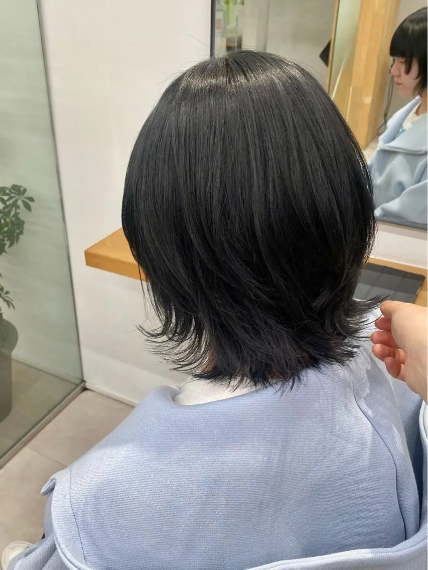 カラー ヘアカラー Lomalia hayaのヘアスタイル