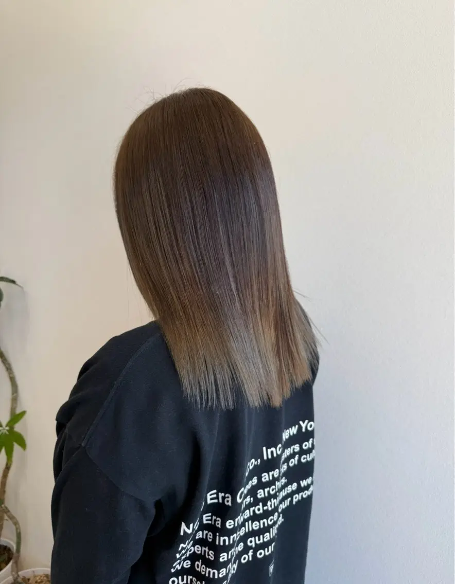 ミディアム カラー ヘアカラー 松本 華林のヘアスタイル