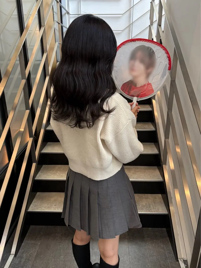 ロング カラー 透明感カラー ヘアカラー mao | 柔らか艶カラー🫧のヘアスタイル