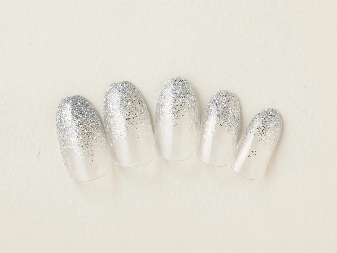 ネイル 💗🪽Tiary Nail🪽💗のネイルデザイン