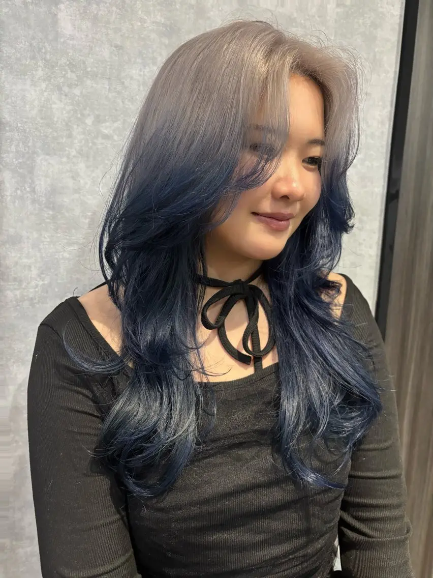 ロング カット ヘアカラー トリートメント 🌐NATSUMI 🌐【寒色カラー】のヘアスタイル
