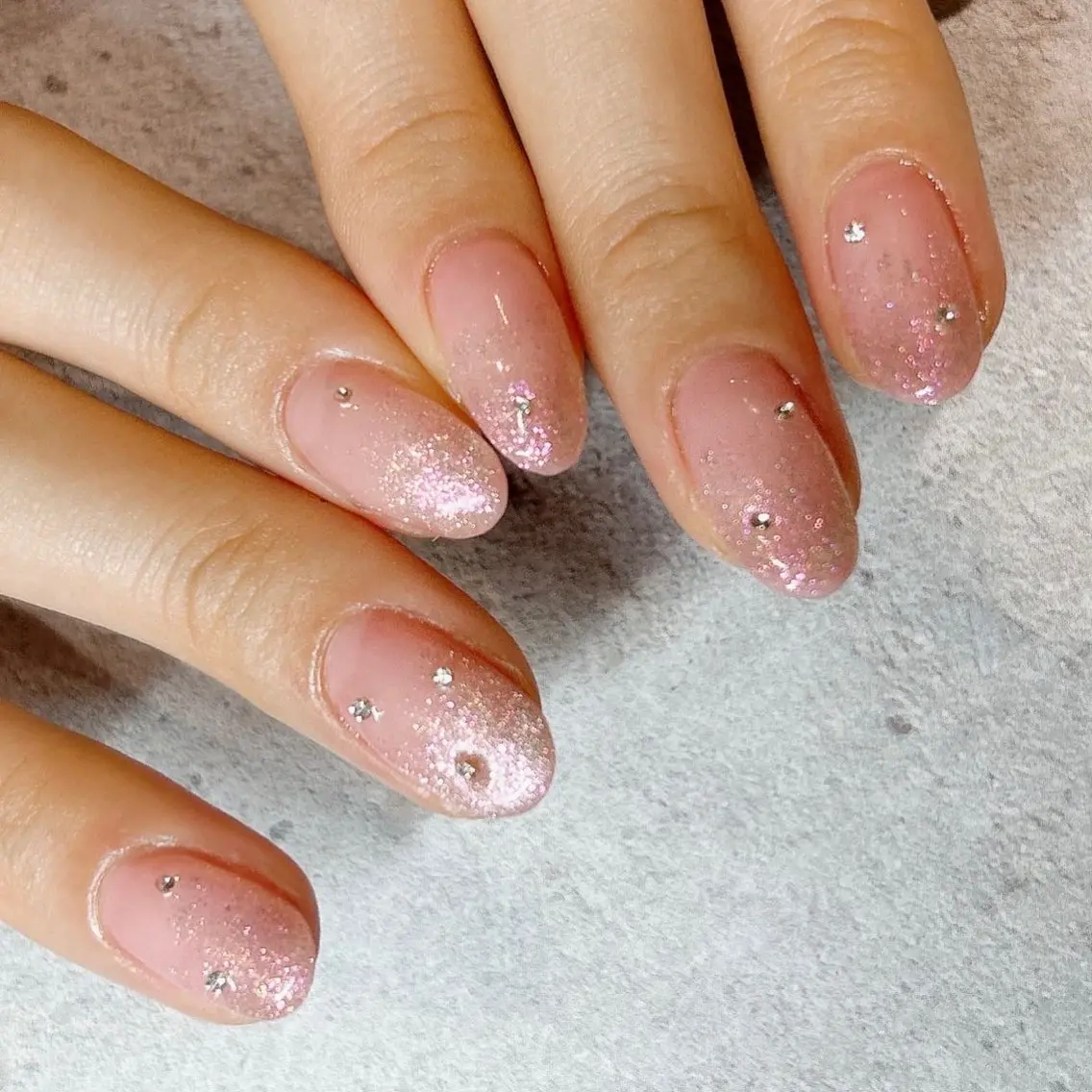 ネイル グラデーション 韓国ネイル マグネットネイル ピンク ワンホンネイル ハンドネイル Kai nail Mayukoのネイルデザイン