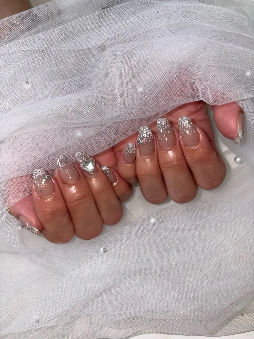 ネイル ハンドネイル ANELA mのネイルデザイン