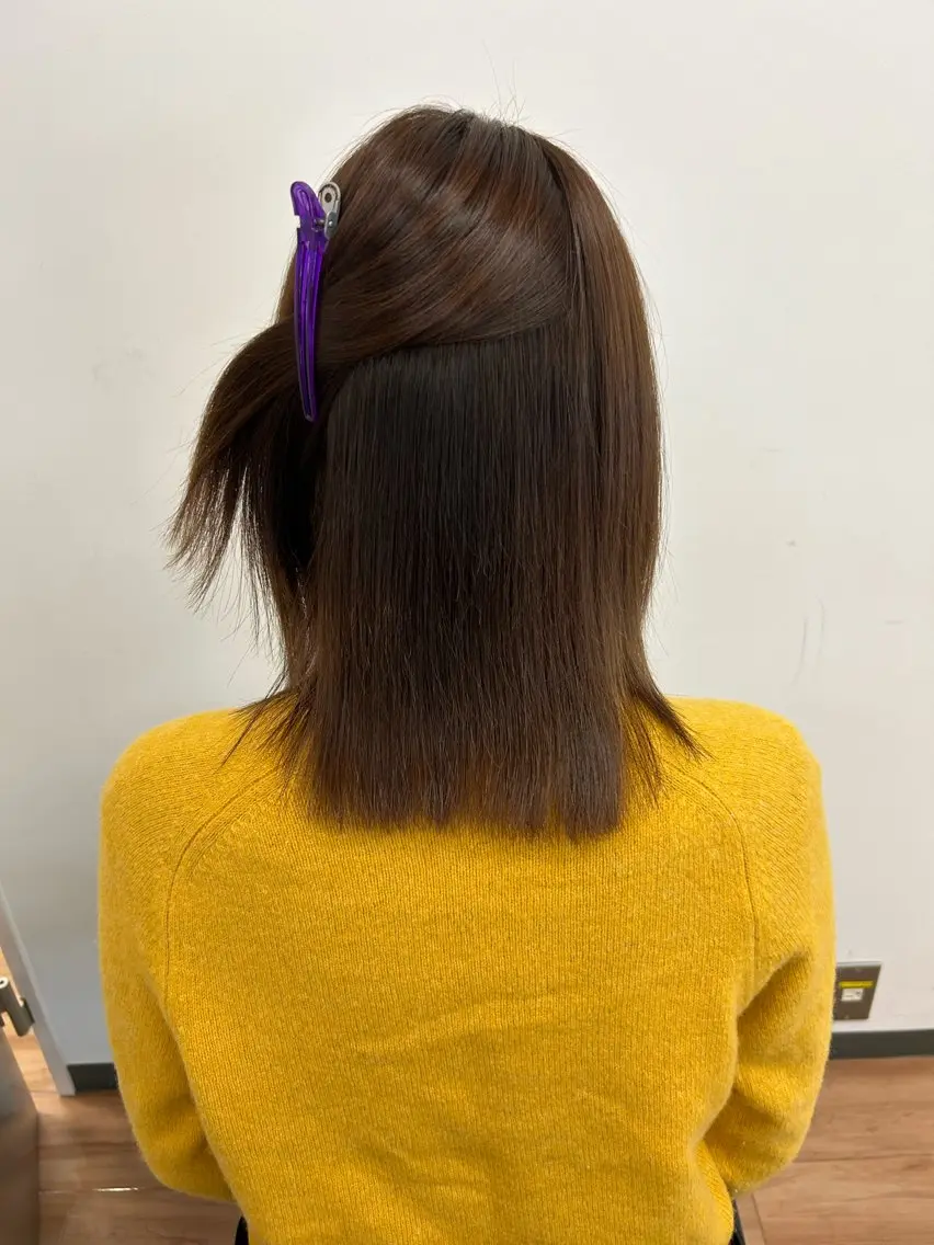 ロング パーマ ミユ🎀長さ出し 🎨デザインカラーのヘアスタイル