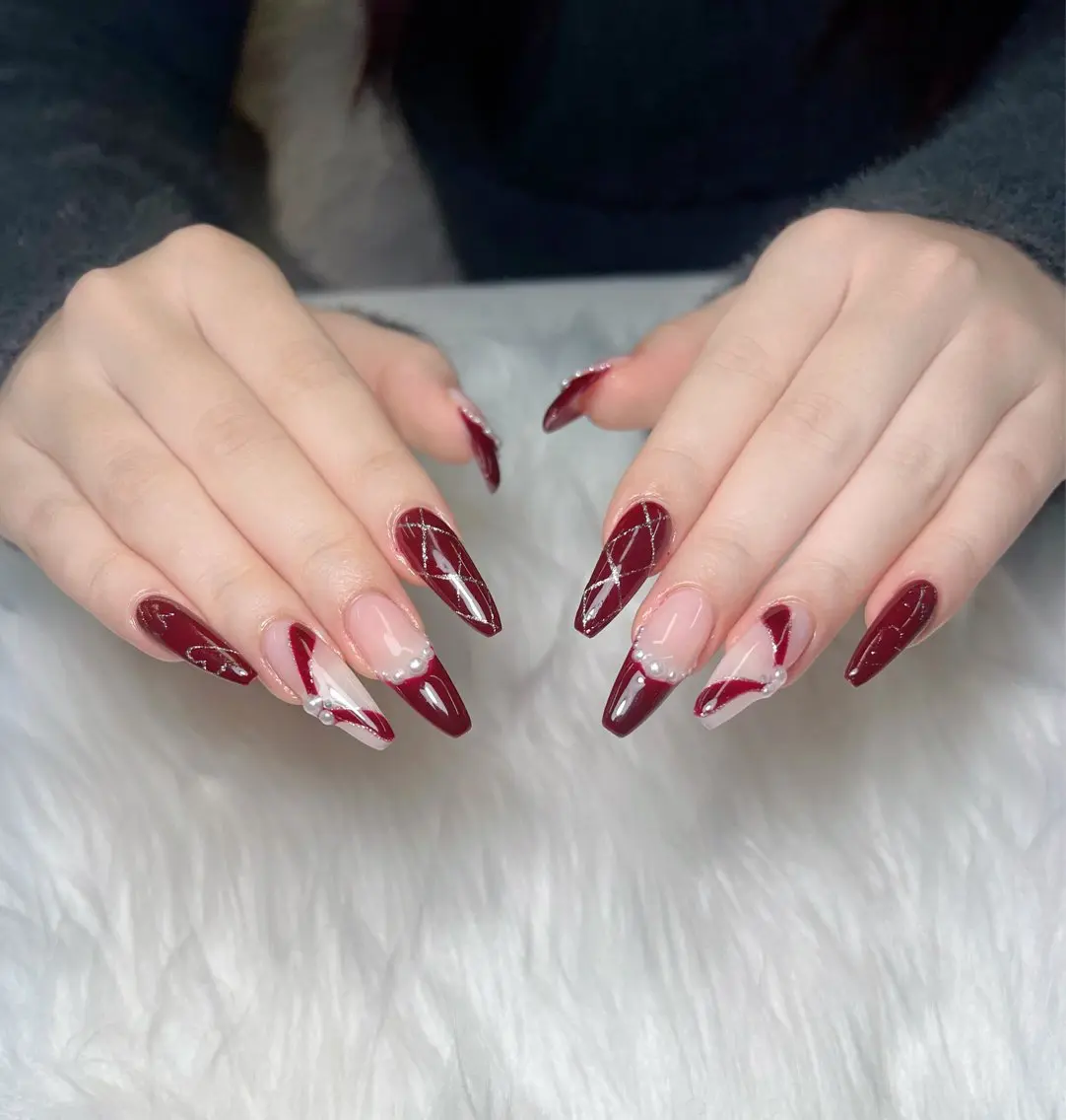 ネイル ジェルネイル ガーリー 韓国ネイル ニュアンスネイル シンプルネイル ハンドネイル KING_NAIL YUMIのネイルデザイン