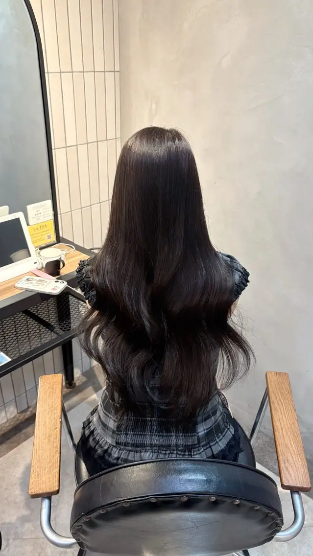 ロング カラー ヘアカラー 𝒌𝒚𝒐𝒌𝒂 ︎︎のヘアスタイル