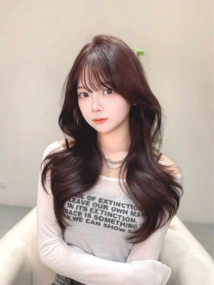 セミロング カラー カット ヘアカラー トリートメント ヘッドスパ ヘアセット 韓国ヘア/レイヤー/ 顔まわり/りょーとのヘアスタイル