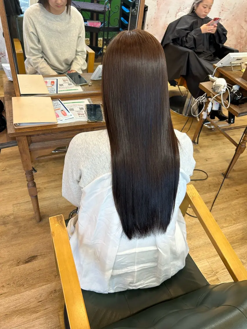 ロング カット 縮毛矯正 トリートメント ✨縮毛矯正✨艶髪✨️ 髪質改善✨大宮✨️のヘアスタイル