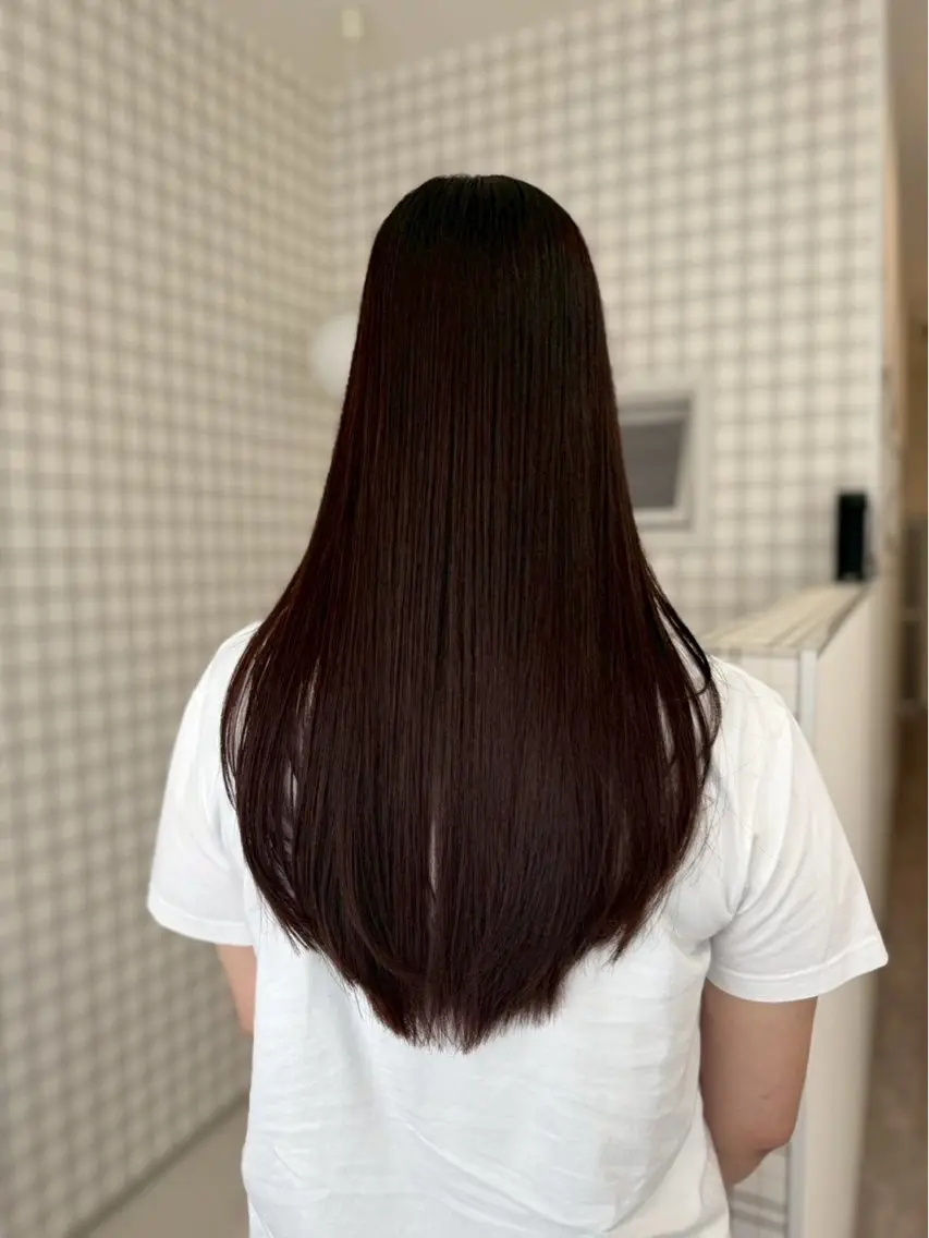 カラー カット 縮毛矯正 林 杏夏のヘアスタイル
