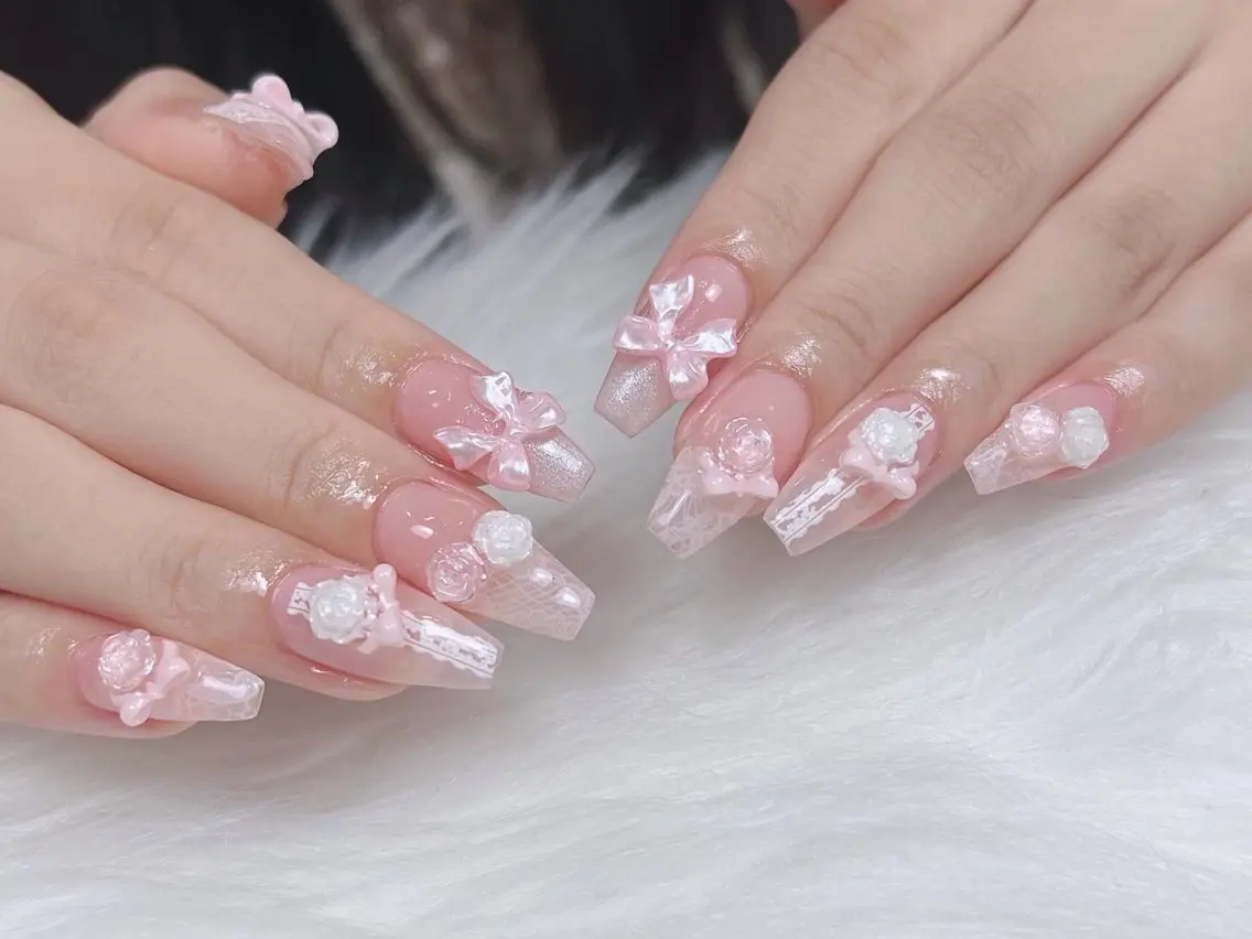 ネイル オーロラネイル ボルドー ブラウン 氷ネイル・うるうるネイル キラキラネイル ハンドネイル Sora  Nail 長さ出し専門店のネイルデザイン