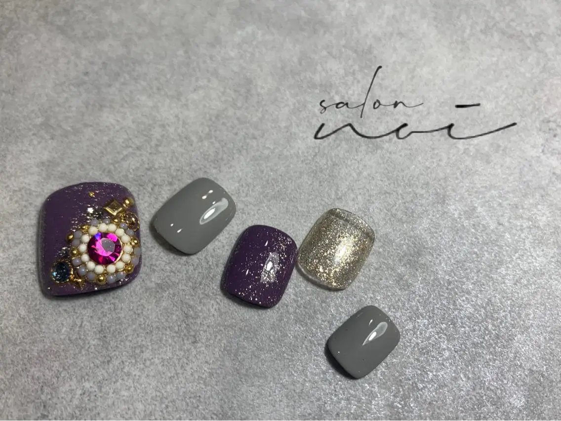 ネイル フットネイル salon noiのネイルデザイン
