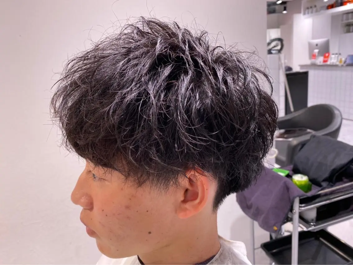 メンズ カット 縮毛矯正 トリートメント ヘアセット メンズヘア特化 パーマ 縮毛矯正🔷のヘアスタイル
