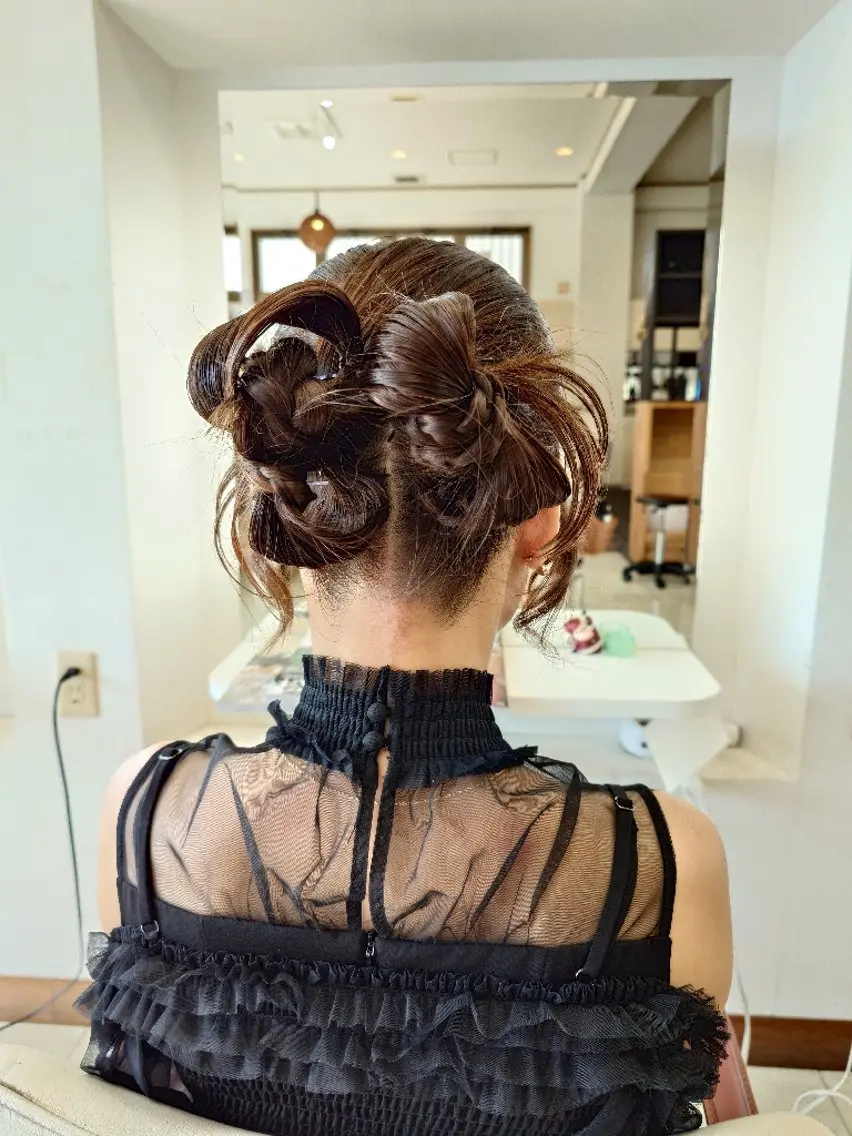 ロング ヘアアレンジ ヘアセット キンジョウ エナミのヘアスタイル