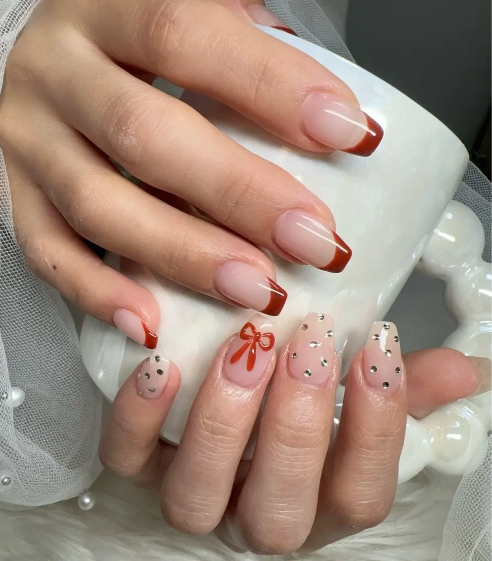 ネイル &ME ネイルサロンのネイルデザイン