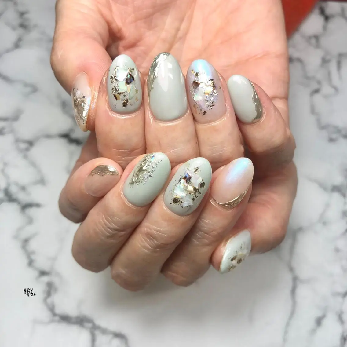 ネイル オーロラネイル ブルー フレンチネイル ジェルネイル 水色 ハンドネイル NAIL NOWのネイルデザイン