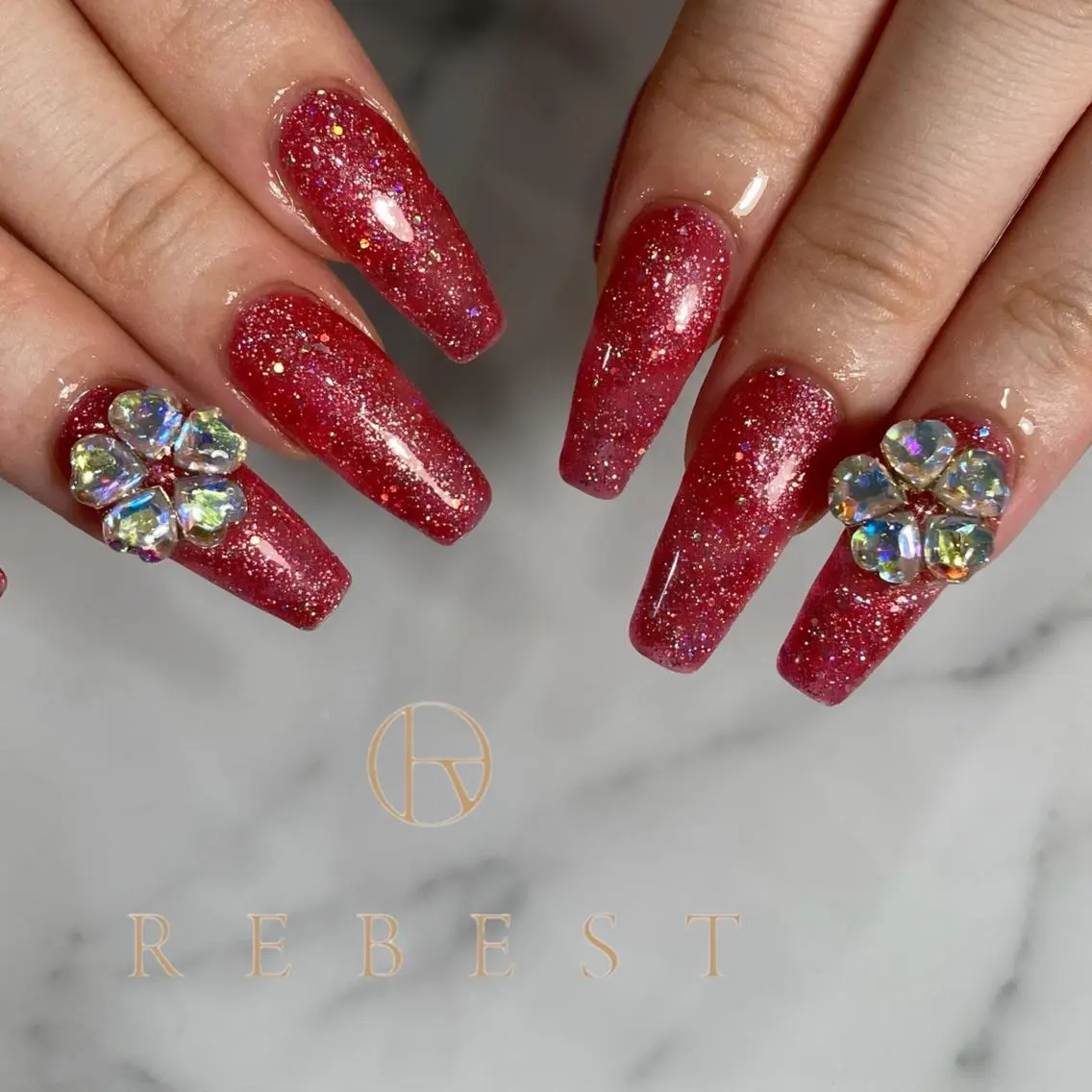 ネイル ❤️💛REBEST 京橋店のネイルデザイン