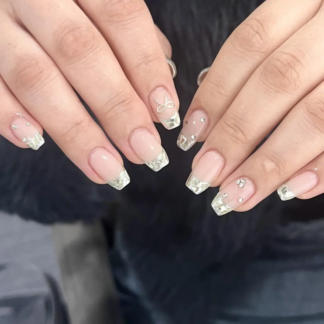 ネイル Ugirl NailSalonのネイルデザイン