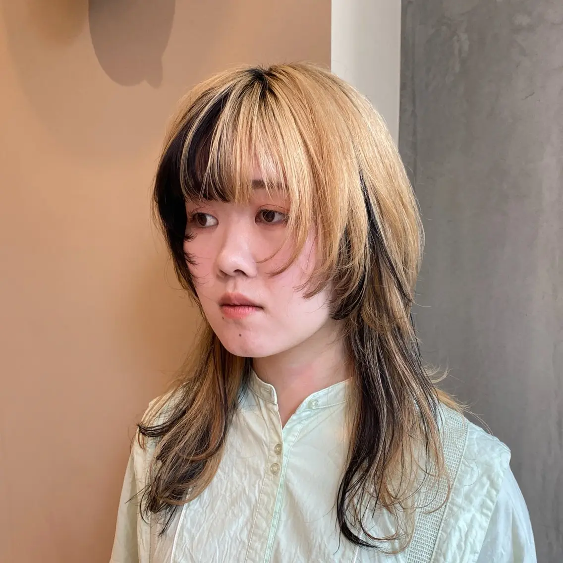 ロング カラー 石井美羽 NEROのヘアスタイル