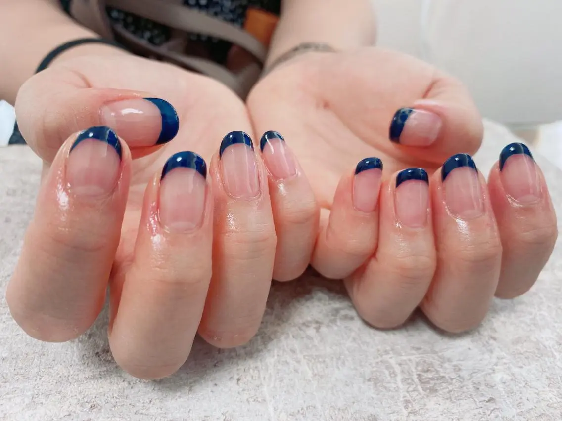 ネイル フレンチネイル mogunail &blowのネイルデザイン