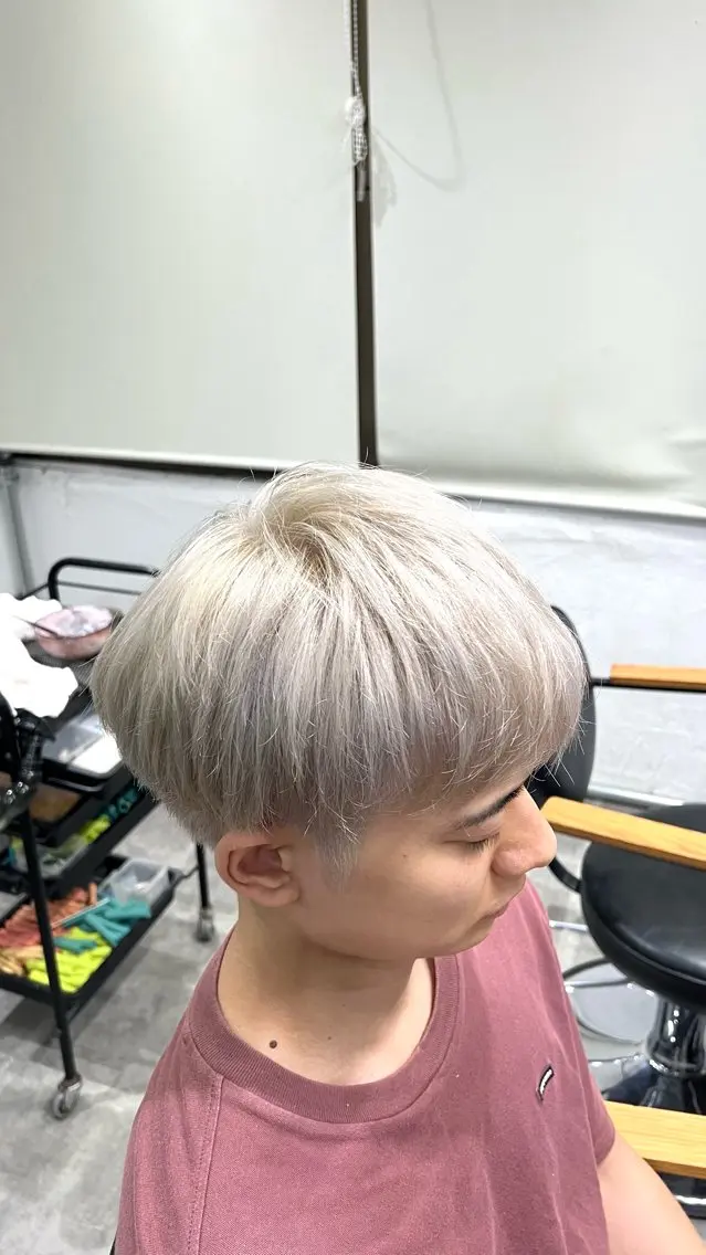 カラー メンズ 竹川 りょうのヘアスタイル