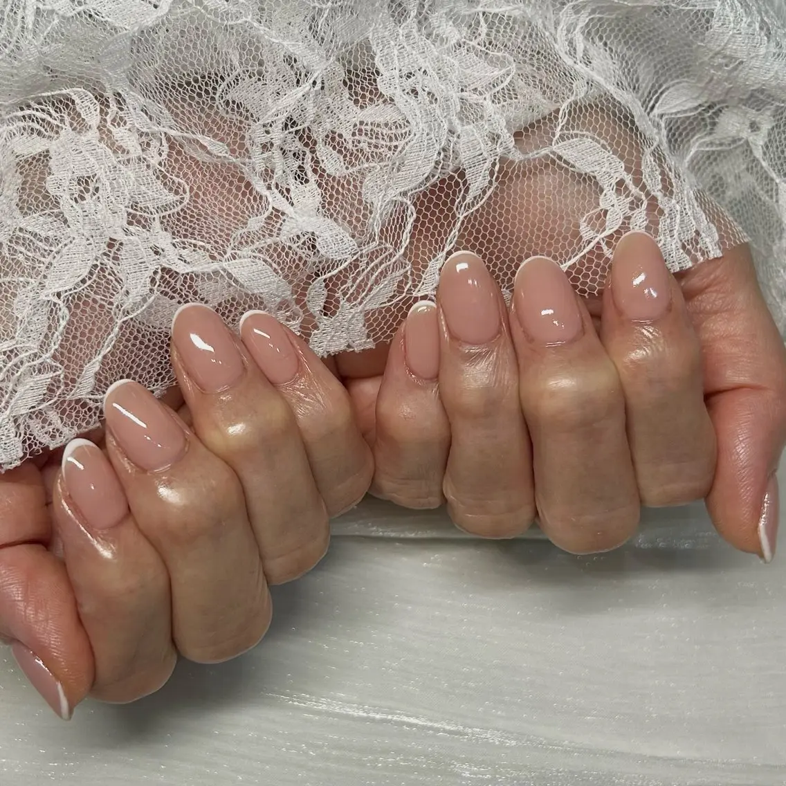 ネイル フレンチネイル ハンドネイル 阿部 明羽のネイルデザイン