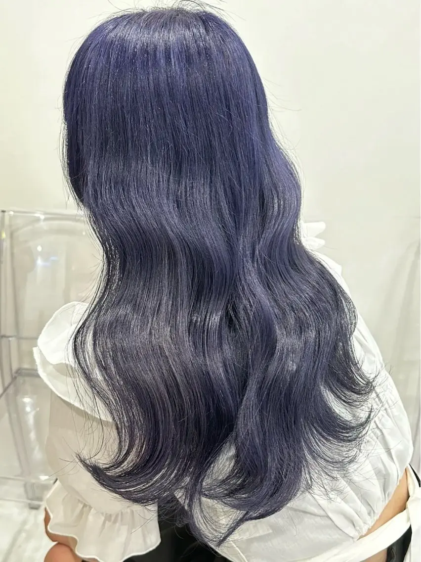 ロング カラー ヘアアレンジ 艶カラー/ハイトーン /レイヤーカットのヘアスタイル