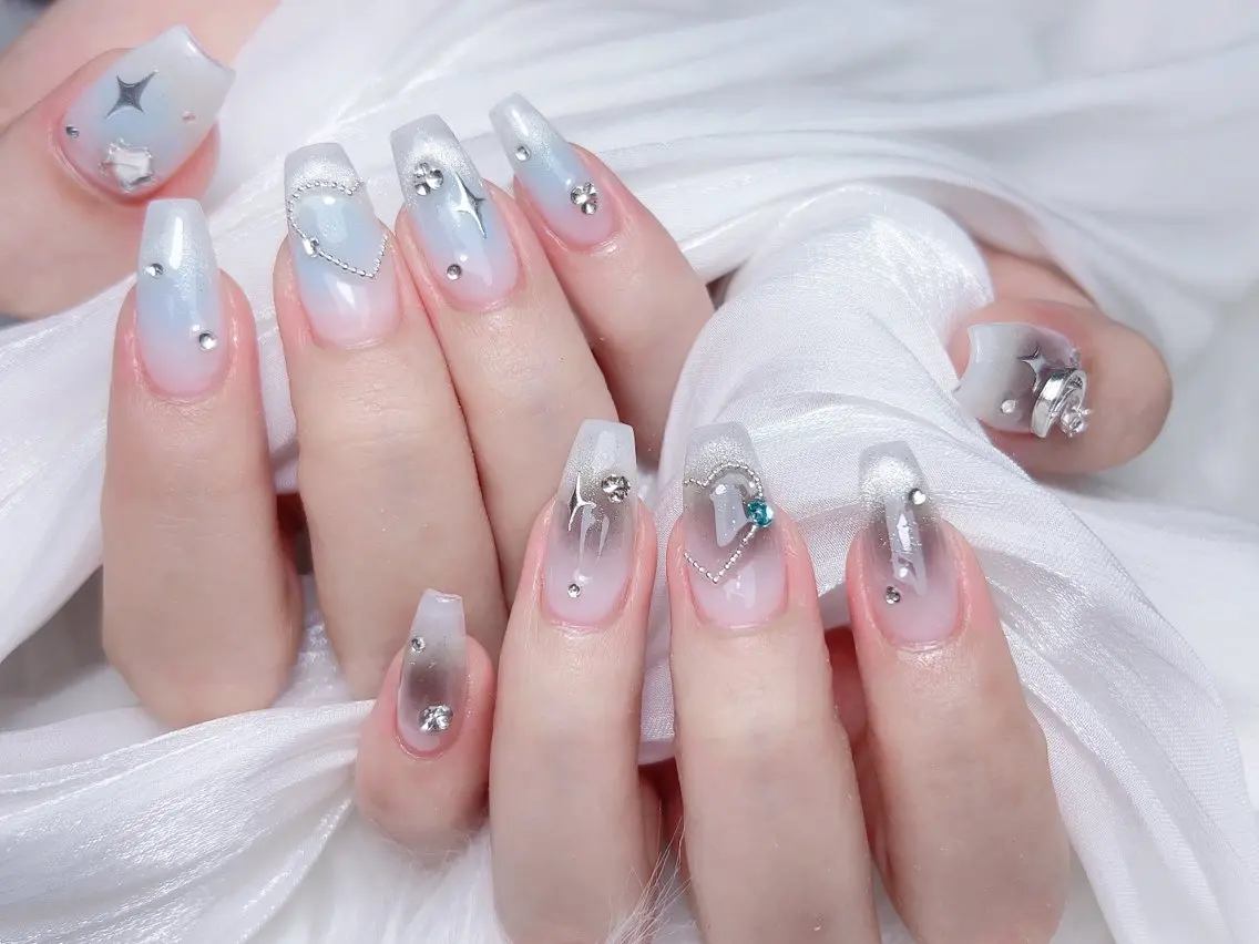 ネイル ハンドネイル M🌷nail 長さだし専門店のネイルデザイン