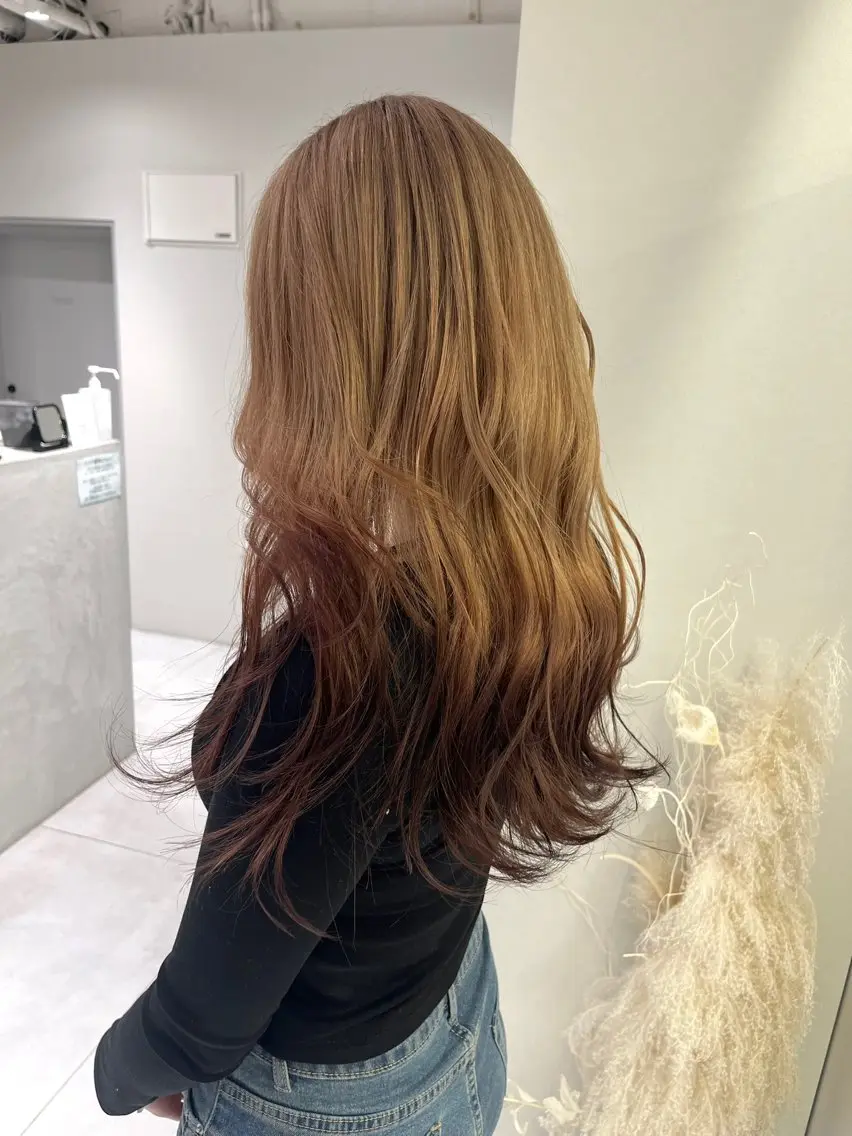 ロング カラー カット ヘアカラー ケアブリーチ 若杉圭大のヘアスタイル