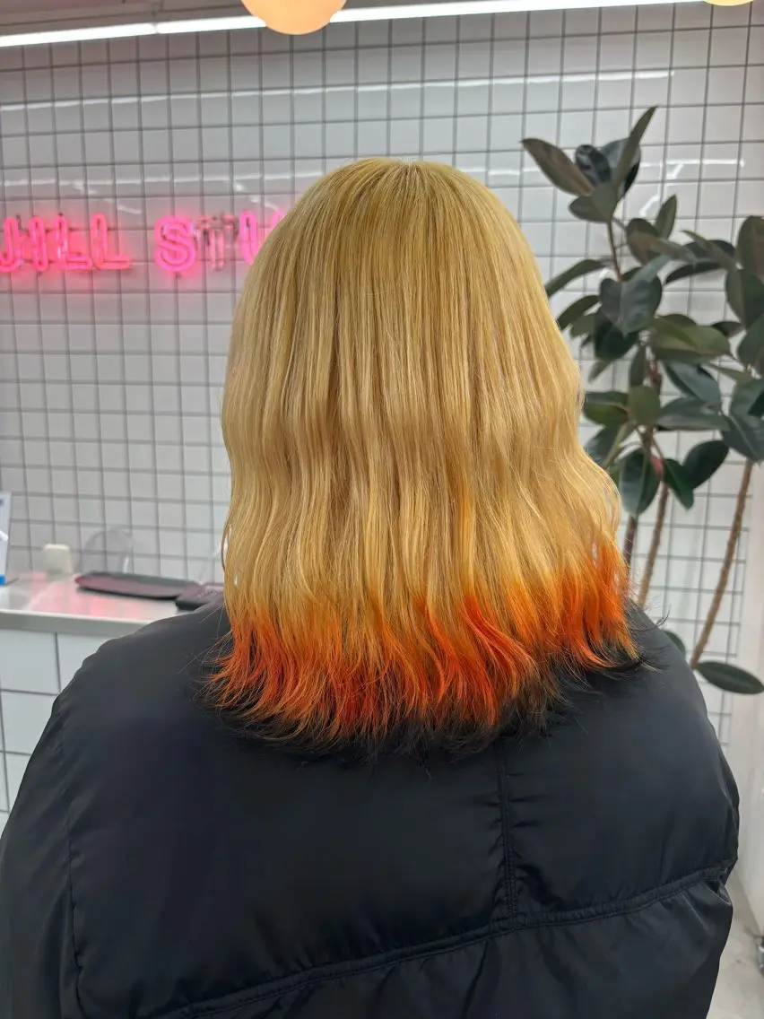 ミディアム カラー ブリーチ 透明感カラー デザインカラー ダブルカラー イヤリングカラー 🫧‪Ameri🫧 Emma ecoleのヘアスタイル