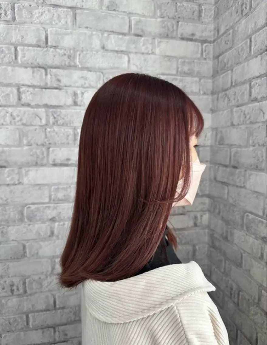 セミロング カラー ヘアカラー トリートメント サカウエ 透明感カラー🫧のヘアスタイル