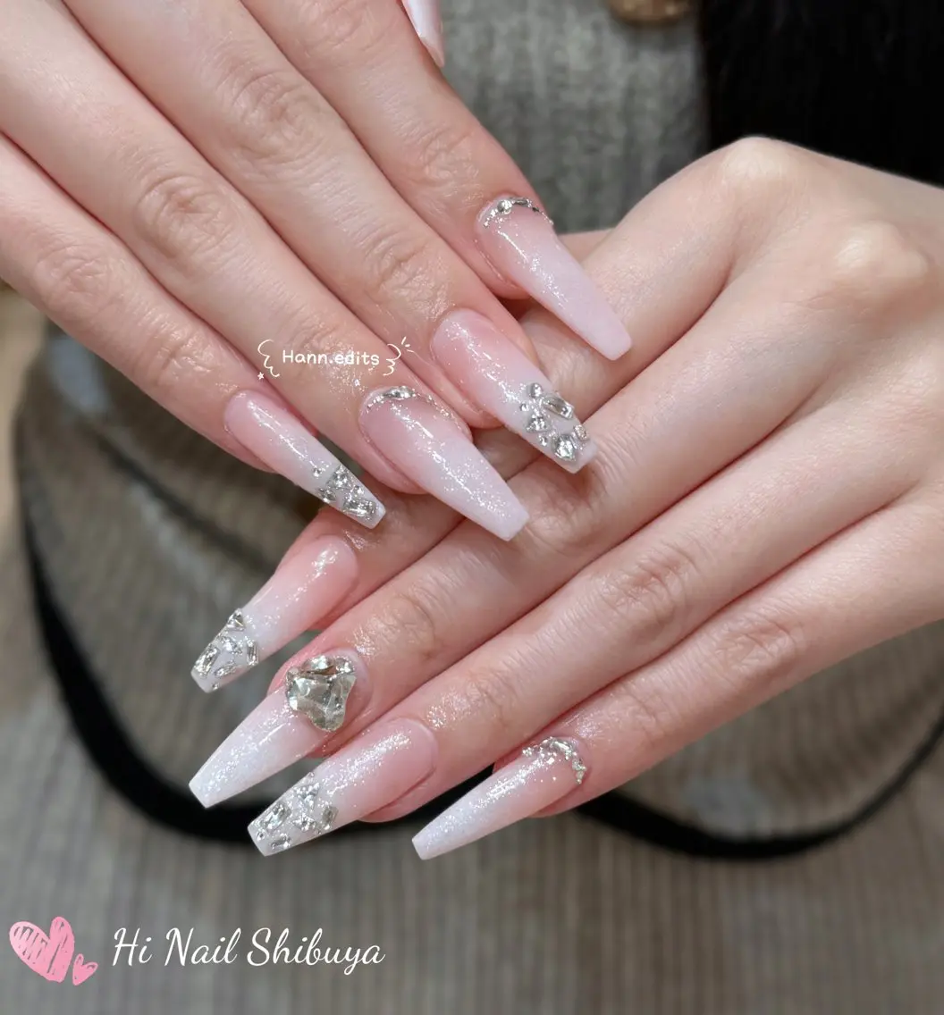 セミロング ハンドネイル Hi Nail Salonのネイルデザイン