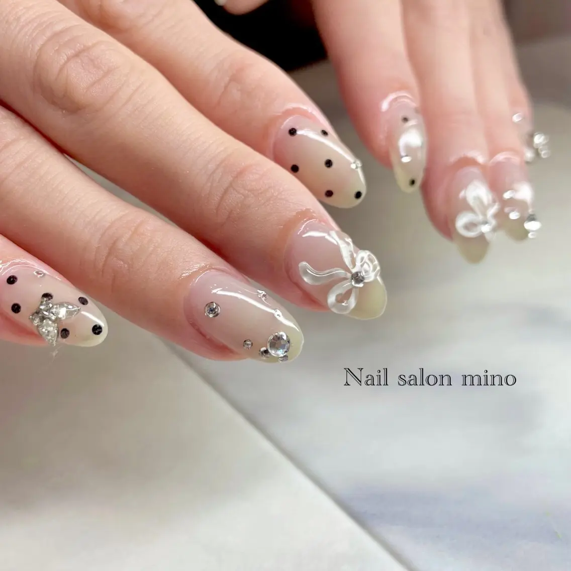 ネイル アートネイル 持ち込み ハンドネイル 三野 nail salon minoのネイルデザイン
