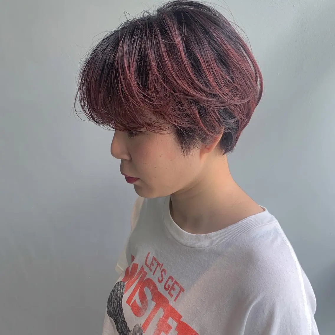 ショート シガ ミクトのヘアスタイル