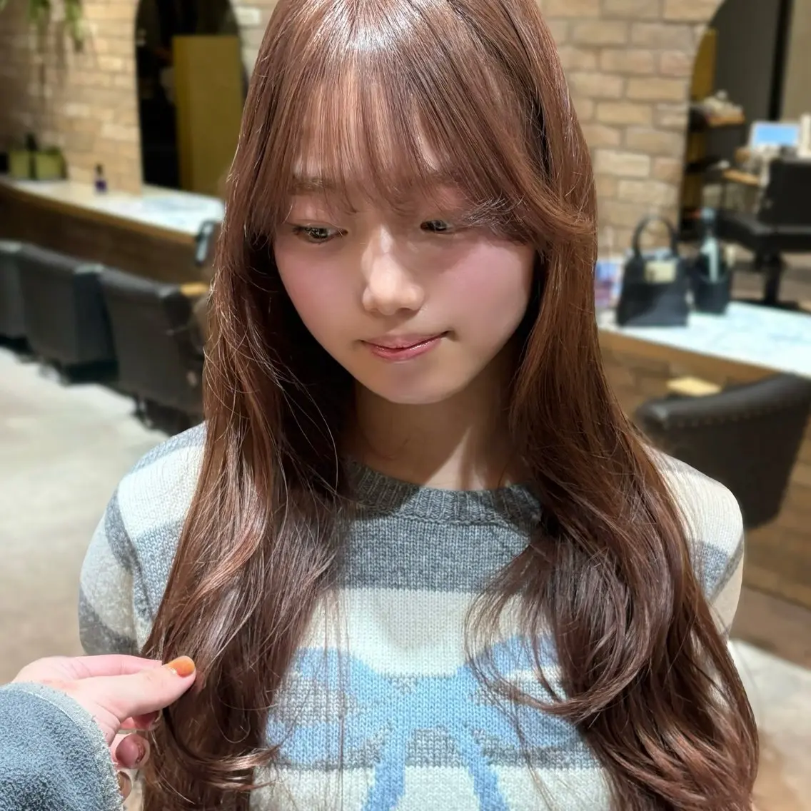 ロング カラー ブラウンカラー カシス 透明感カラー ヘアカラー 🍃オリーブ/透明感 カラー/ shoのヘアスタイル