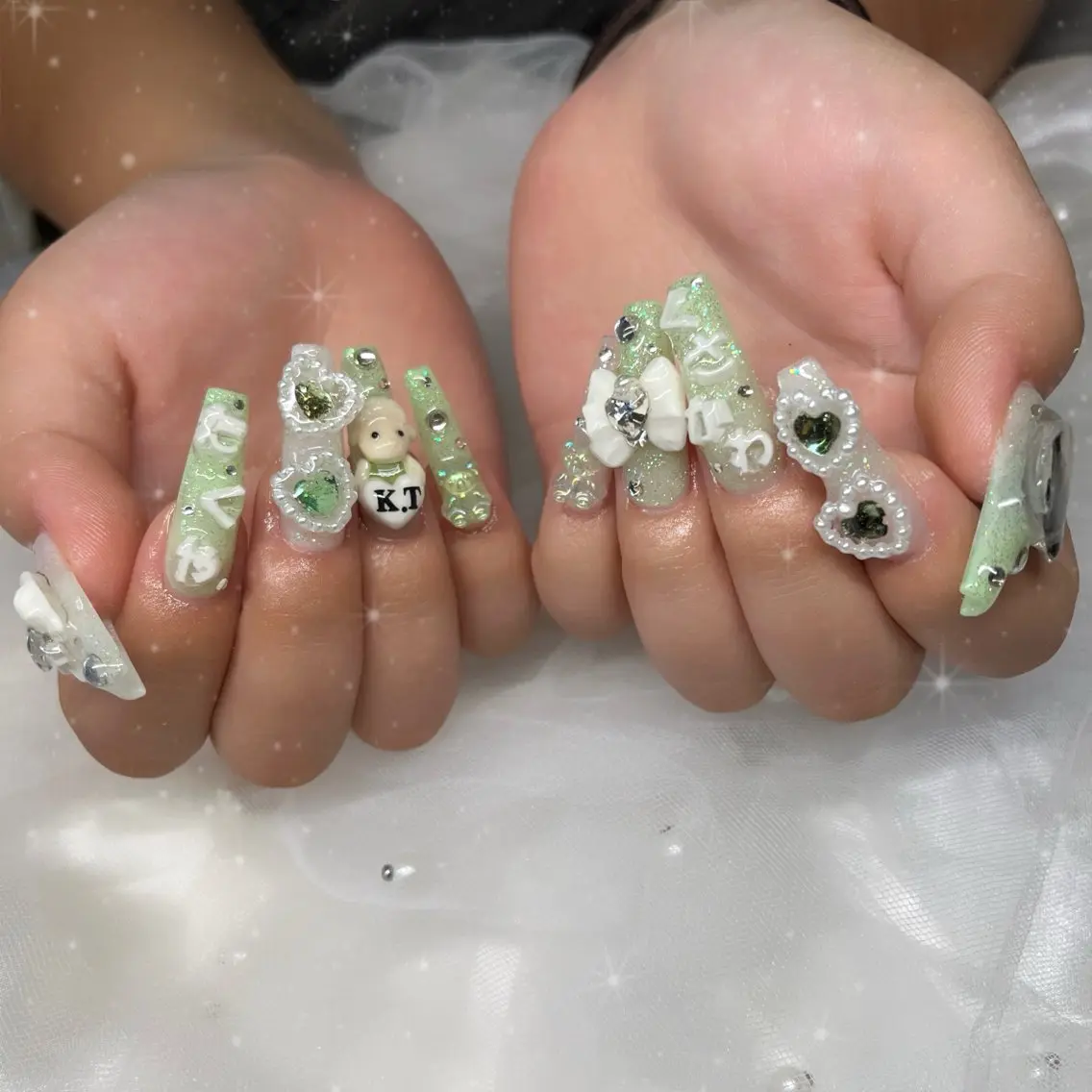 オフあり✨️長さだし10本付き💝持ち込み150分アートフリー💐【3D痛ネイルオーダー🉑】の写真