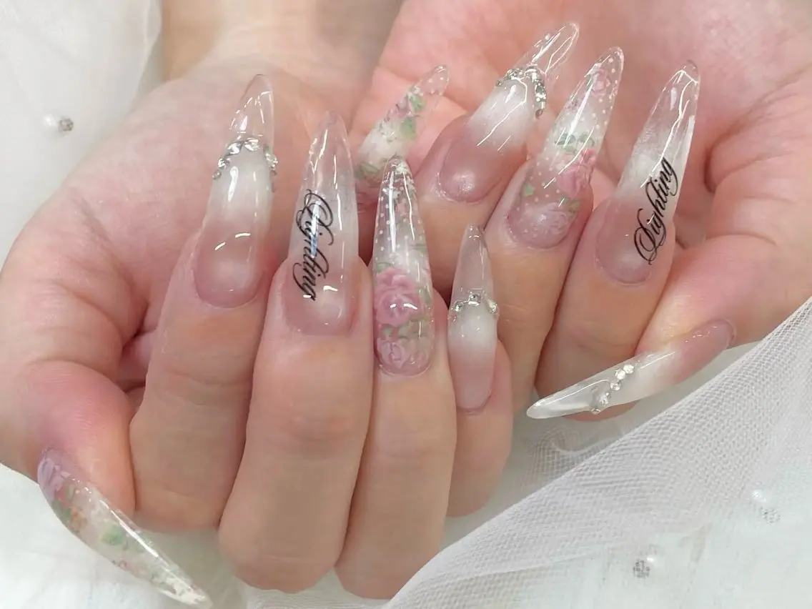 ネイル オーロラネイル ブルー フットネイル ジェルネイル 氷ネイル・うるうるネイル ハンドネイル Rin Nail 新大久保店のネイルデザイン