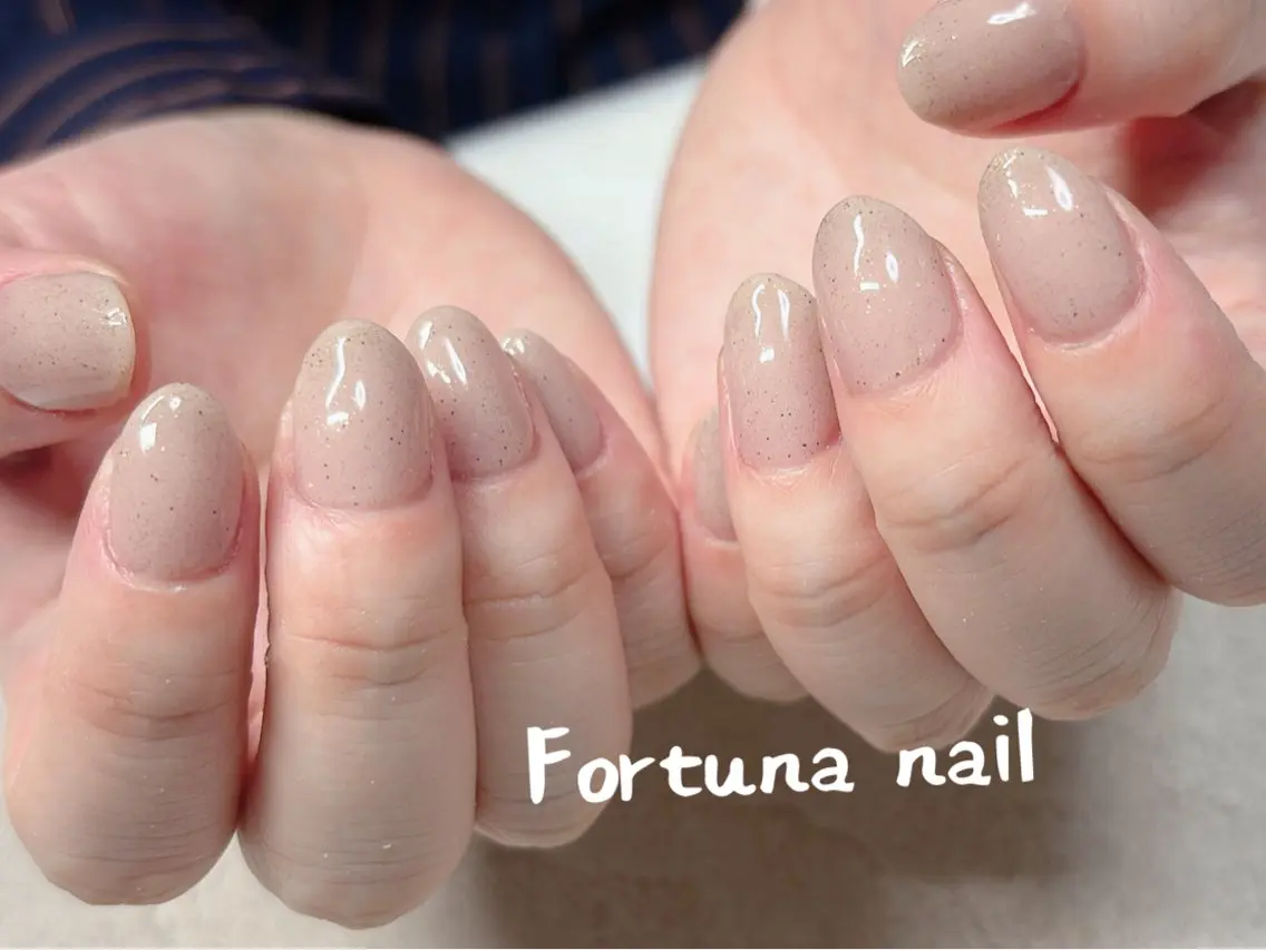 ネイル Nail •Head スパFortunaのネイルデザイン