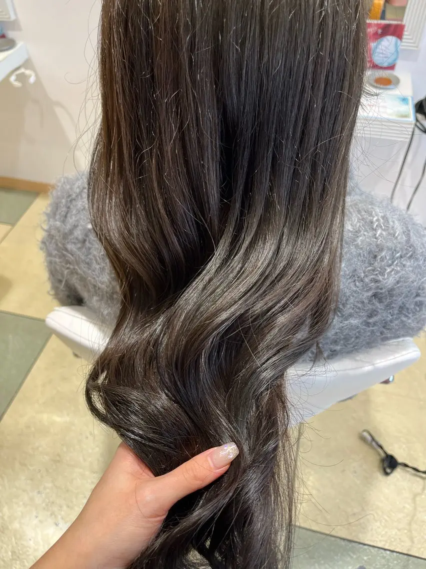 セミロング ☁️彦坂唯有/ 透明感カラー☁️のヘアスタイル