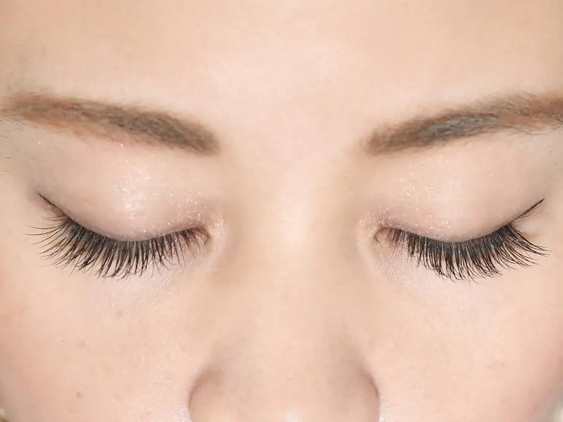 マツエク・マツパ フラットラッシュ 谷本望 /宝塚eyelashの眉毛・アイブロウイメージ