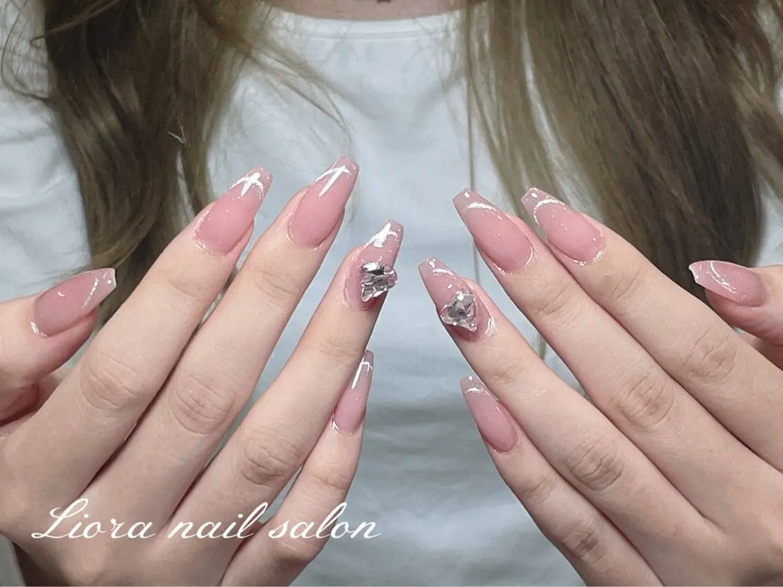 ネイル チークネイル フットネイル フレンチネイル ジェルネイル ガーリー ハンドネイル Liora nailのネイルデザイン
