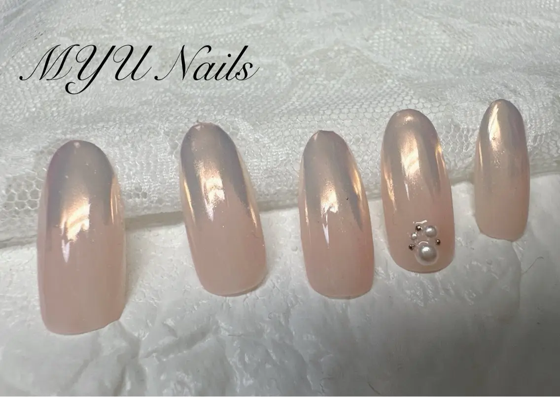 ネイル オーロラネイル ジェルネイル グラデーション 持ち込み パラジェル ニュアンスネイル🌈 MYU Nailsのネイルデザイン