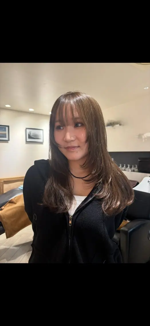 ロング ヘアカラー 透明感カラー 🧚‍♂️さえのヘアスタイル