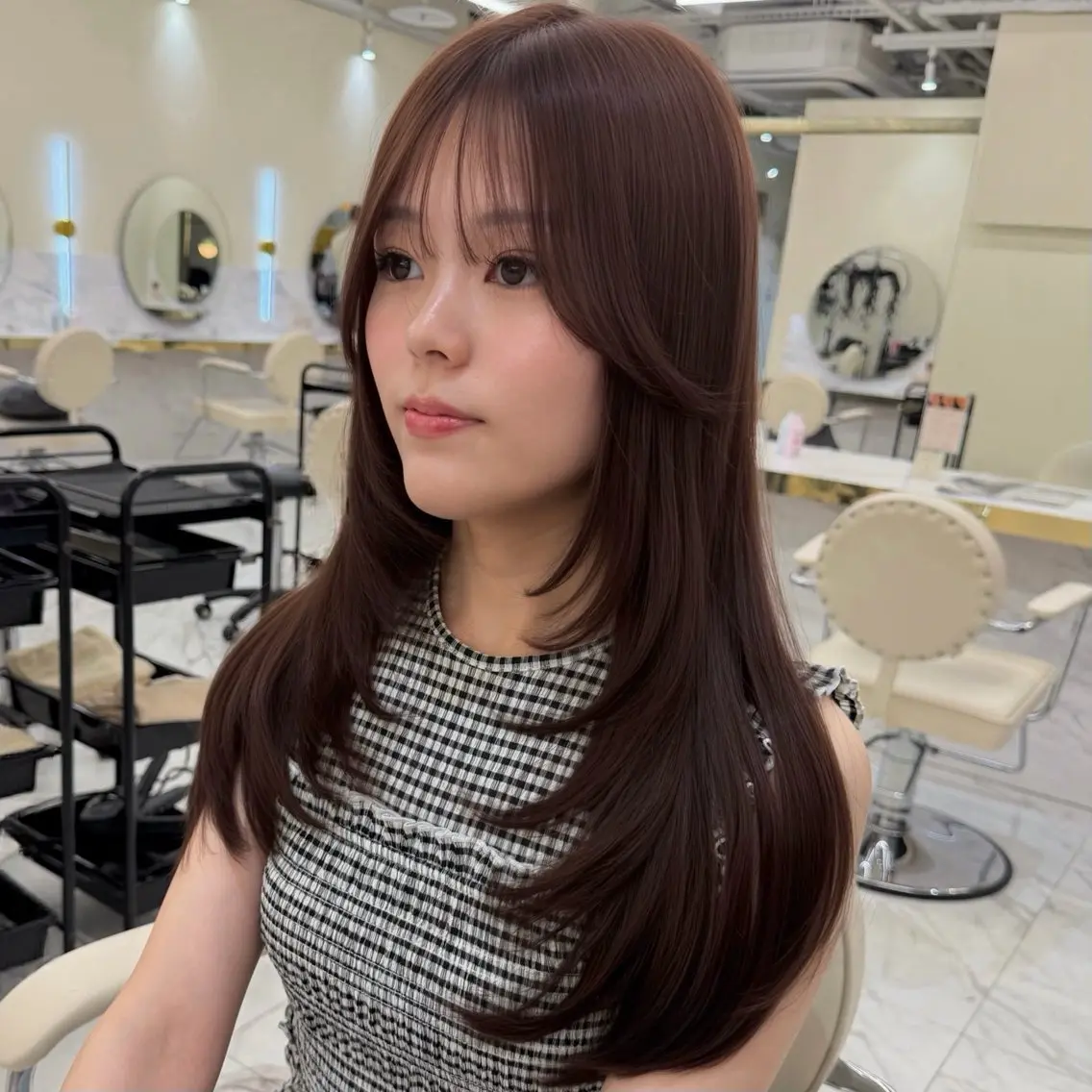 ロング カラー ヘアアレンジ レイヤーカット🤍 RINAのヘアスタイル
