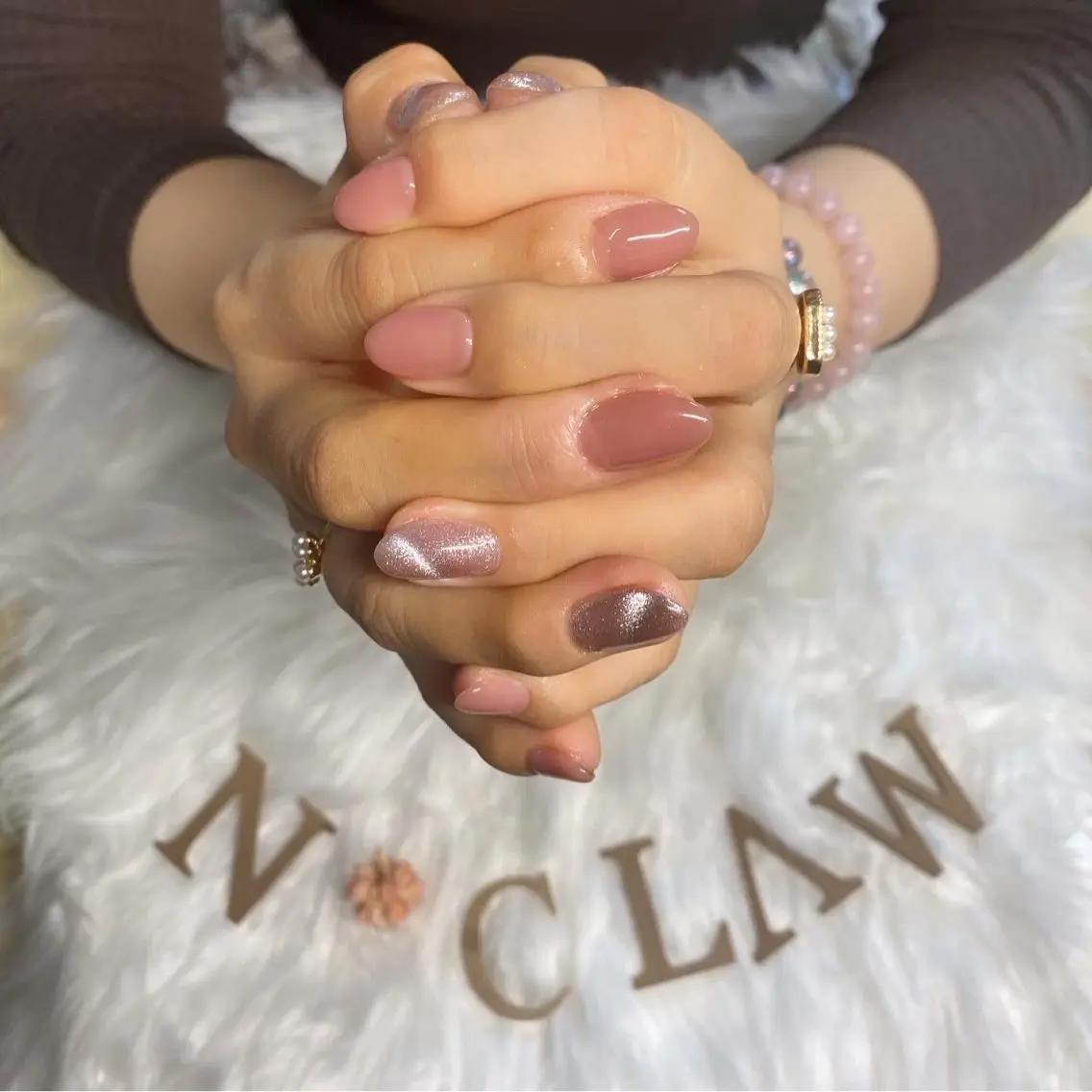 ネイル マグネットネイル ハンドネイル N._._. clawのネイルデザイン