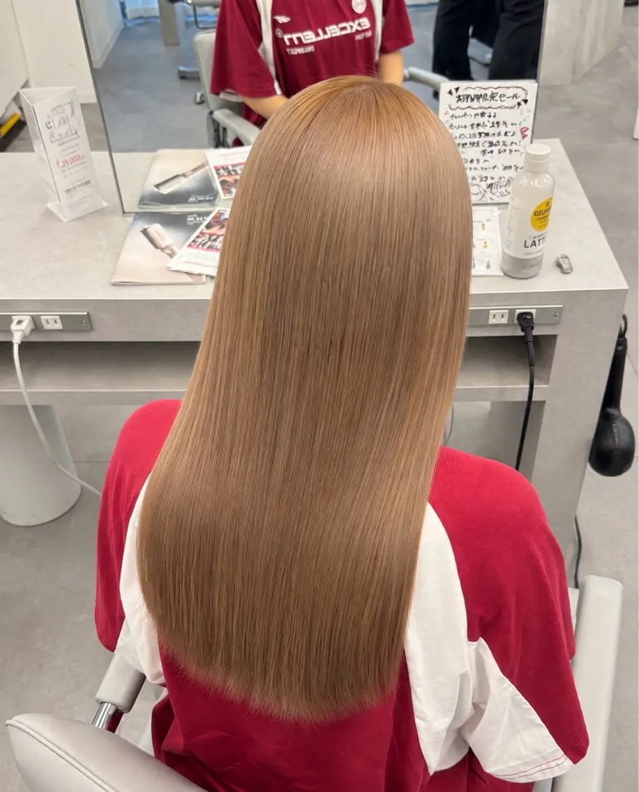 - ̗̀ 🫧美髪継続🫧 ̖́- ケアブリーチ【ダメージ95%カット ケアブリーチ込】➕カラーの写真