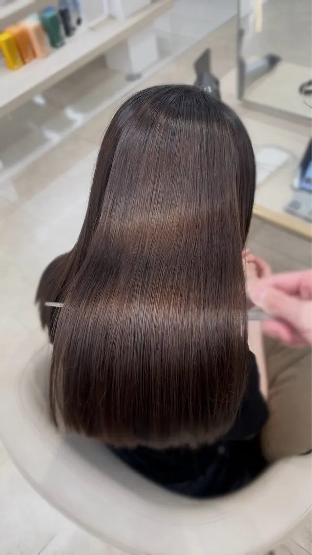 ロング シャドウパーマ／骨格 矯正カット　トモキのヘアスタイル