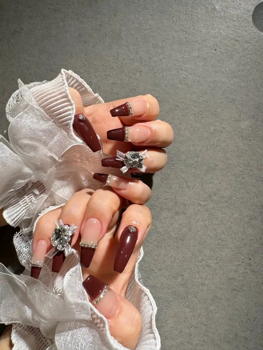 ネイル I-nailロング /ワンホン/キラキラのネイルデザイン